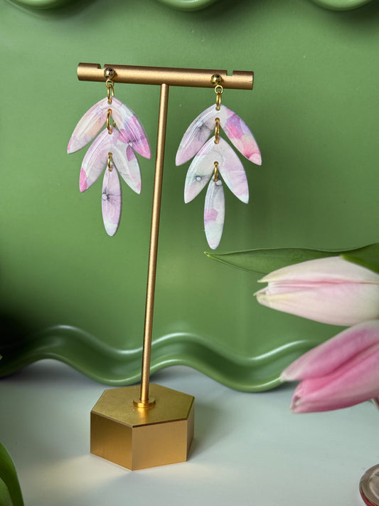 Dangly Spring Leaves